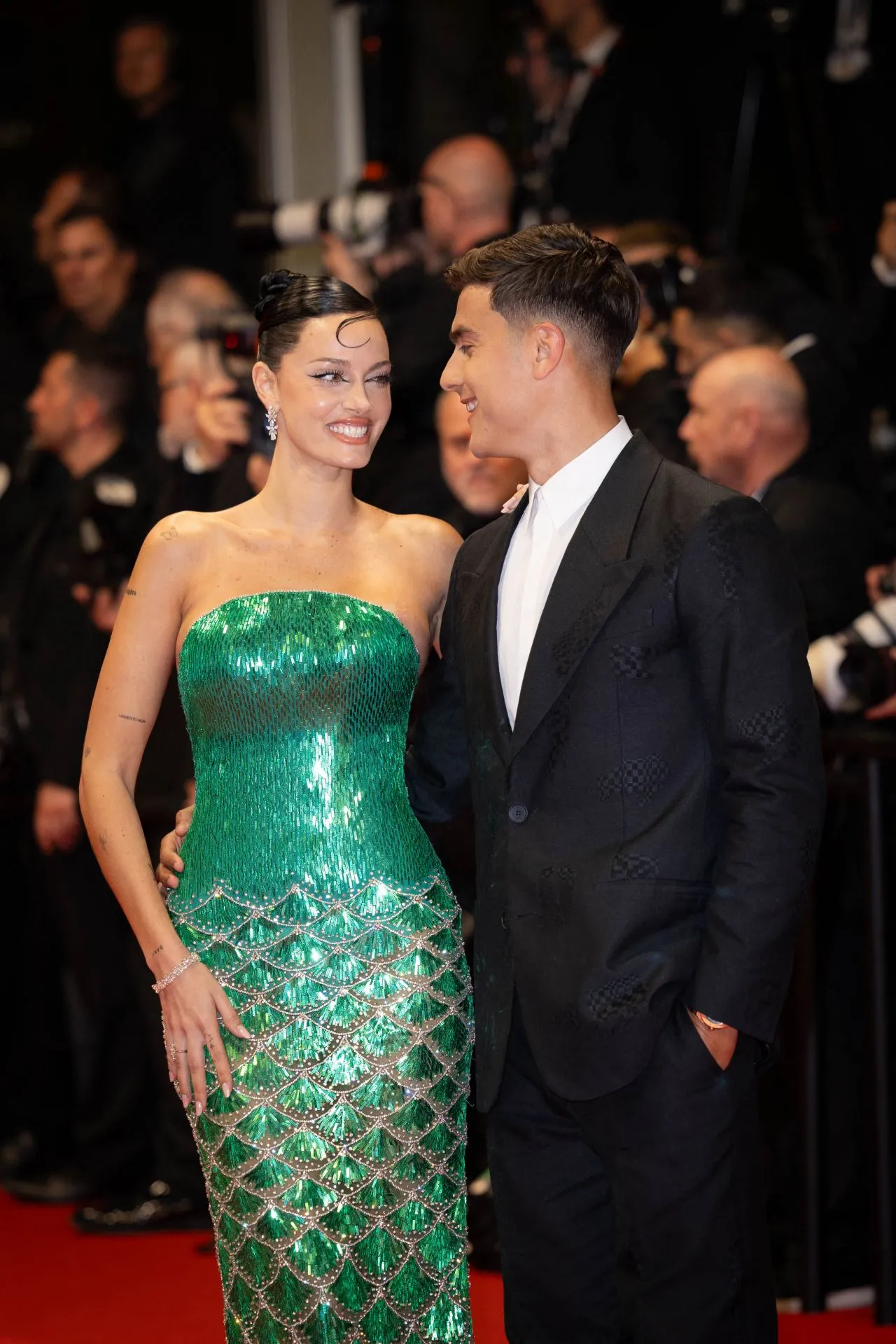 ORIANA SABATINI AT THE SHROUDS PREMIERE AT CANNES FILM FESTIVAL5